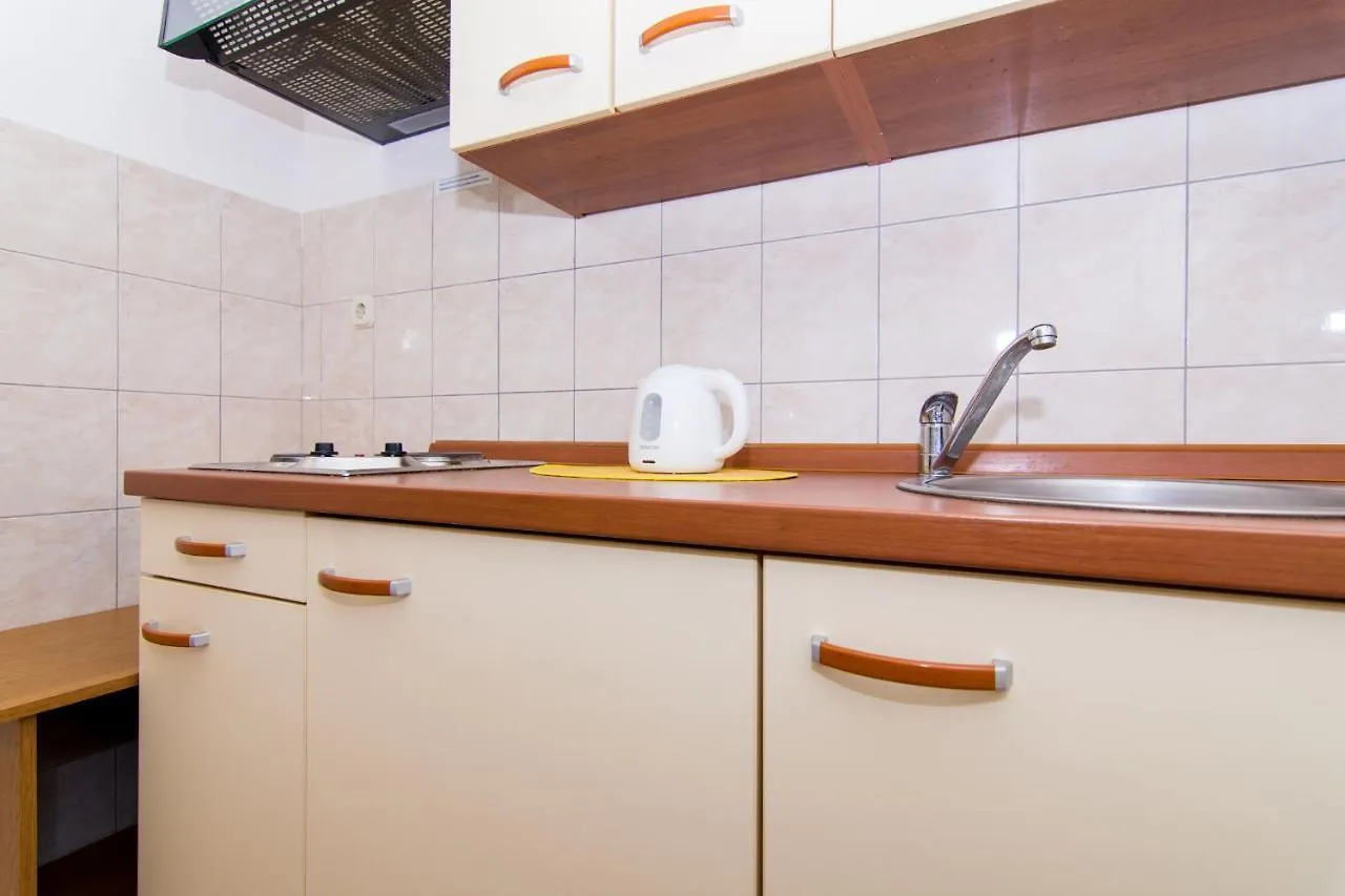Holidays Apartments Slanada With Terrace And Sea View, Near The Beach & Town Trogir, Free Parking, Quiet Place On Peninsula Ciovo Hırvatistan