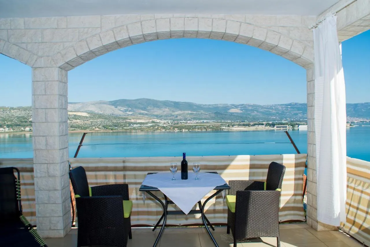 Holidays Apartments Slanada With Terrace And Sea View, Near The Beach & Town Trogir, Free Parking, Quiet Place On Peninsula Ciovo 0*, Trogir
