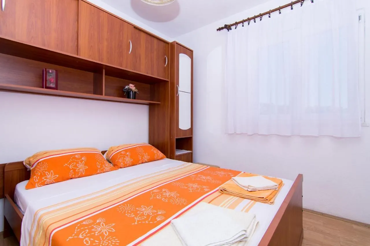 Holidays Apartments Slanada With Terrace And Sea View, Near The Beach & Town Trogir, Free Parking, Quiet Place On Peninsula Ciovo